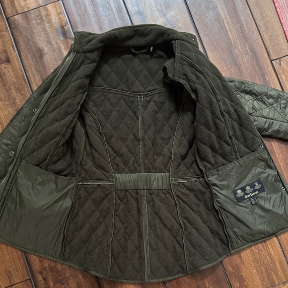 Barbour Women's Quilted Jacket - Olive Green - Picture 4 of 5